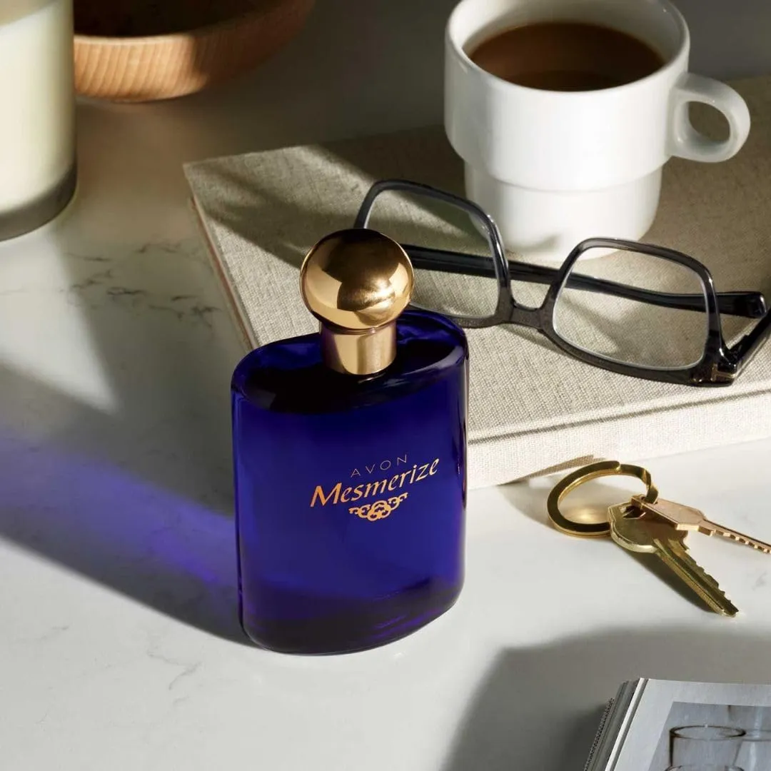 AVON Mesmerize Cologne for Men, 3.4 fl oz, Long Lasting Woody and Spicy Scent for Everyday Wear, Signature Fragrance for Him, Classic Men??s Cologne